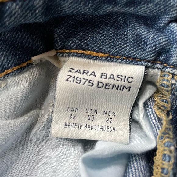 Zara Boyfriend Ripped Jeans - Picture 5 of 5